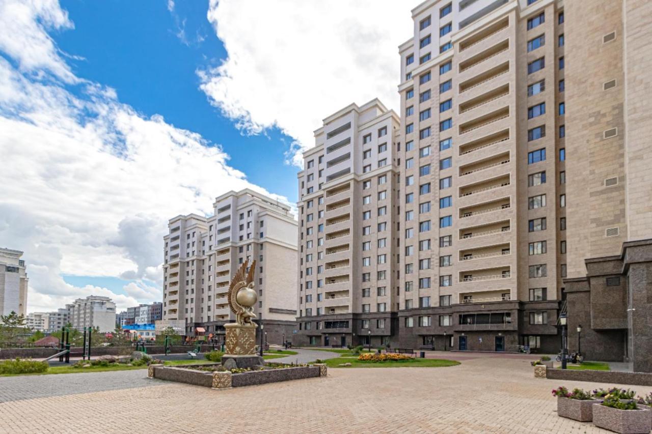 Park Avenue напротив ботанического сада Apartment
